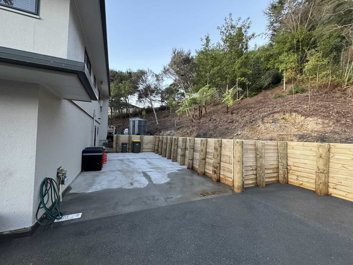Retaining and driveway site work